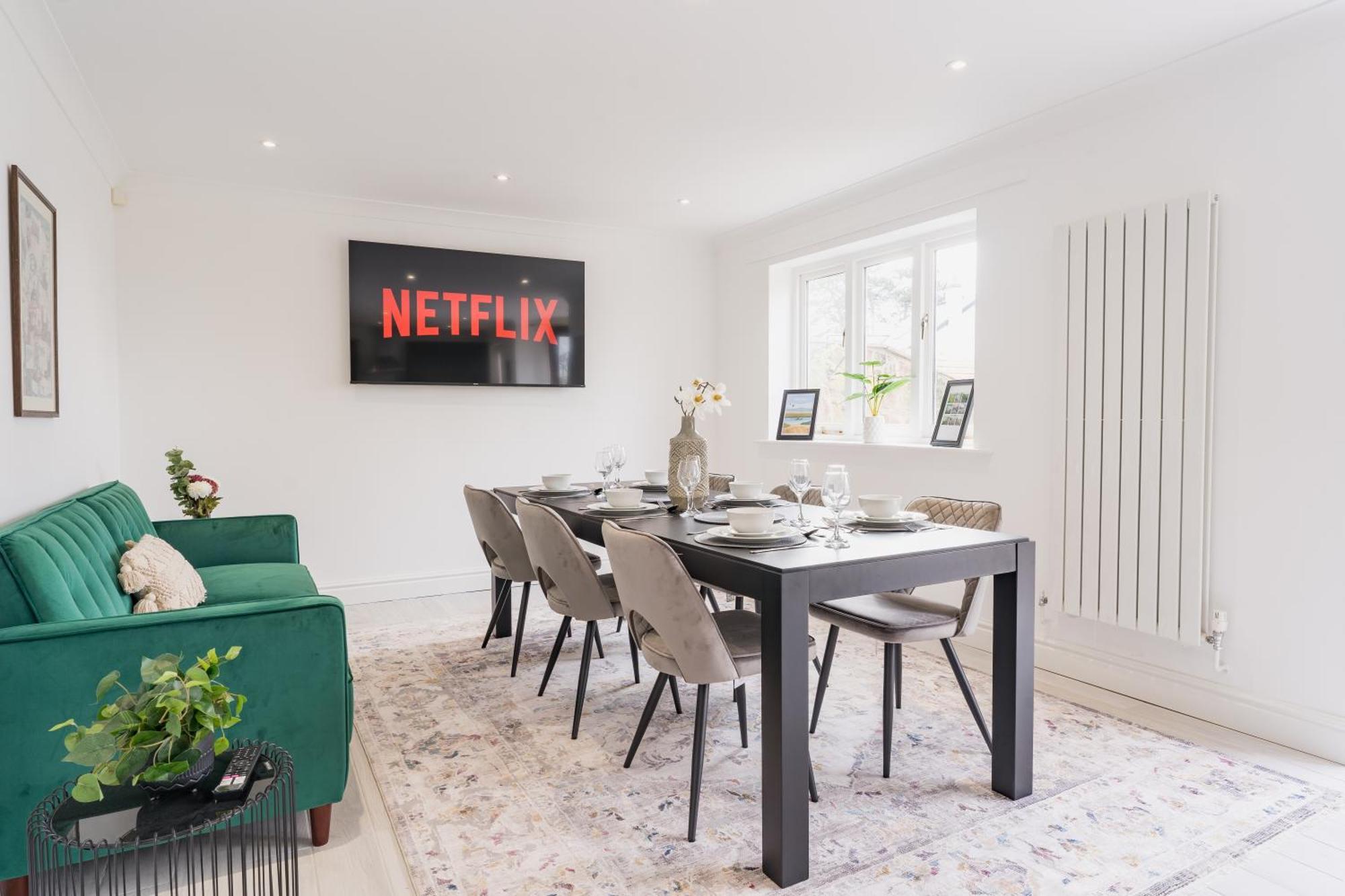 Beautifully Done 5 Bed Barn Conversion In Heswall - Sleeps Up To 10 Exterior photo